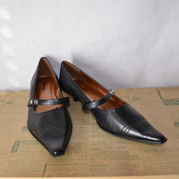 Bronx Styled by Dijkmans Kitten Heel Oxford - Picture 5 of 5